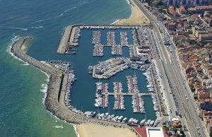 10 x 2.8 Metro Amarração Port Masnou Porto de Recreio Para Venda