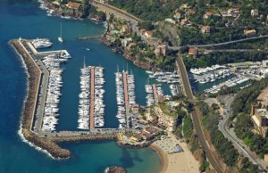 10 x 3.5 Metro Amarração Port de la Rague Porto de Recreio Para Venda