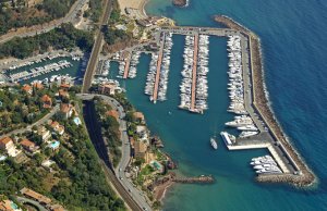 10 x 3.5 Metro Amarração Port de la Rague Porto de Recreio Para Venda