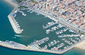 10 x 3.75 Metro Amarração Cambrils Porto de Recreio Para Venda