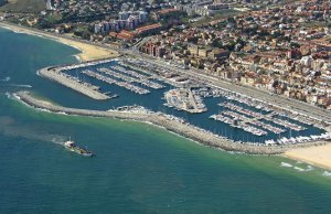 10 x 3 Metro Amarração Port Masnou Porto de Recreio Para Venda