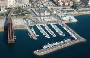 10 x 3.5 Metro Amarração Club de Mar Almeria Porto de Recreio Para Venda