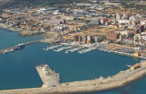 10 x 3.5 Metro Amarração Club Nautico Vinaros Porto de Recreio Para Venda