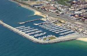 10 x 3.5 Metro Amarração Port Mataro Porto de Recreio Para Venda