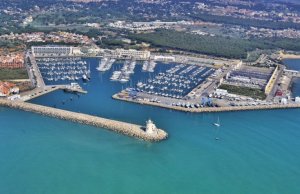 10 x 4 Metro Amarração Real Club Nautico del Puerto de Santa María Porto de Recreio Para Venda