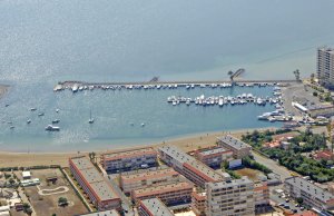 12 x 3.5 Metro Amarração Club Nautico La Isleta Porto de Recreio Para Venda