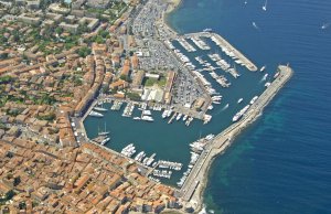 28 X 7 Metro Amarração Saint Tropez Porto de Recreio Para Venda