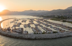 33 x 7.2 Metro Amarração Porto de Recreio d'Arechi S.p.A. Para Venda