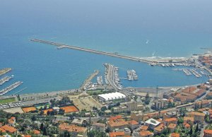 50 x 10 Metro Amarração Porto di Imperia Porto de Recreio