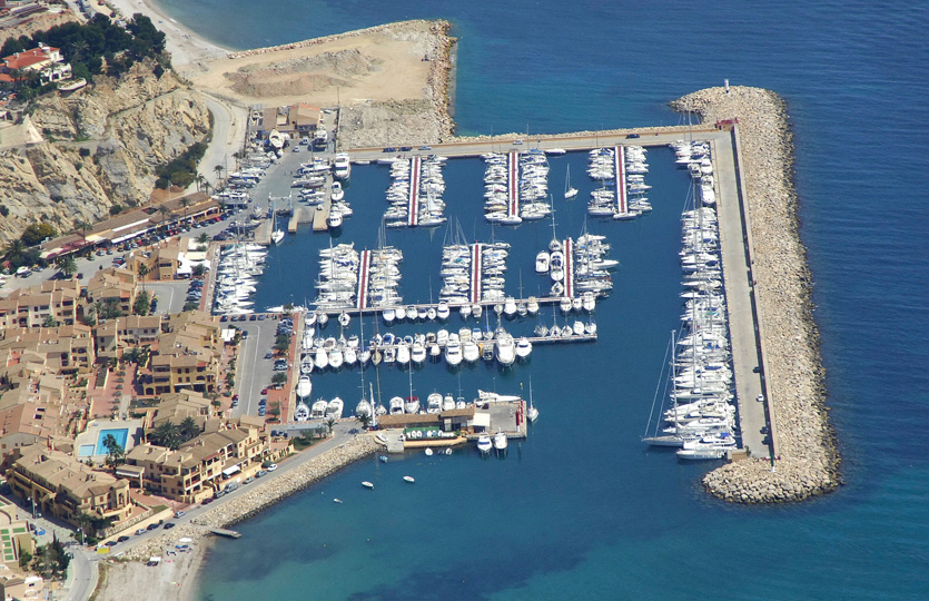 Club Nautico Campomanes (Mascarat) - Amarrações