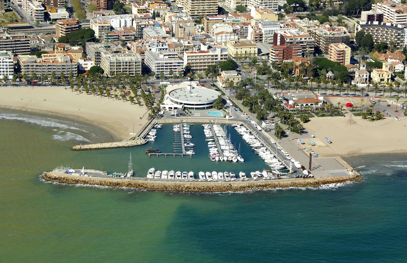 Club Nàutic Salou Marina - Amarrações