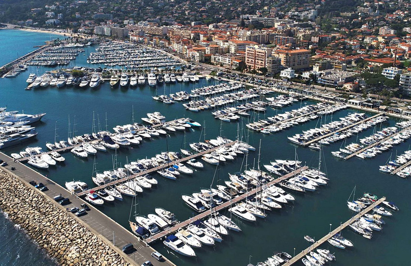 Port Camille Rayon Marina - Amarrações