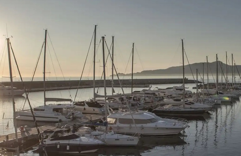 Marina Di Chiavari Calata Ovest - Amarrações